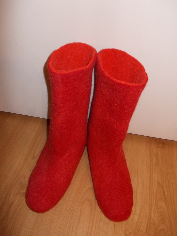 Red felted picture no. 2