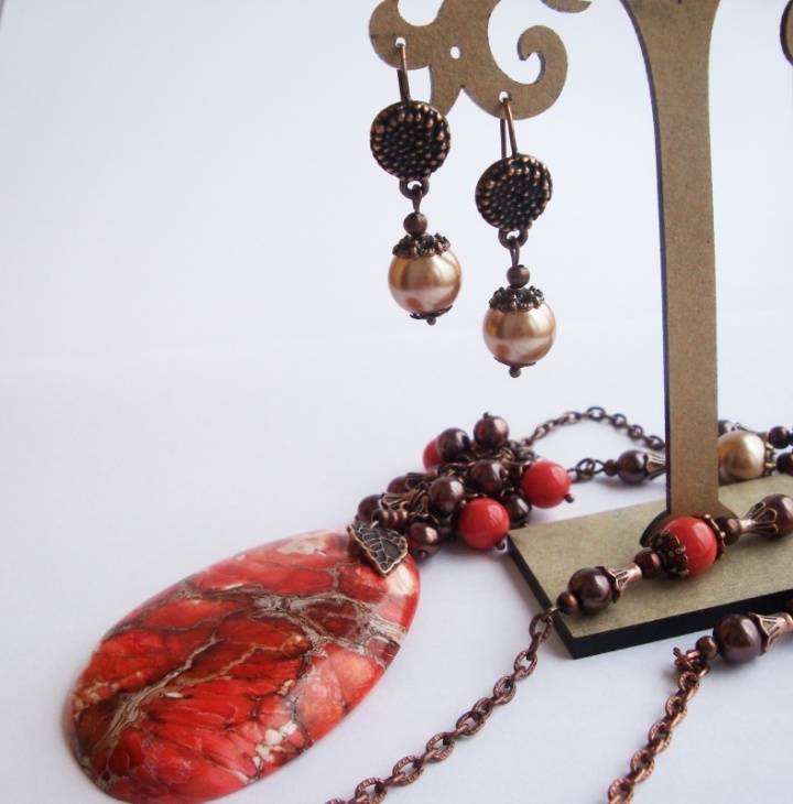 Rowan berries.Necklaces and earrings