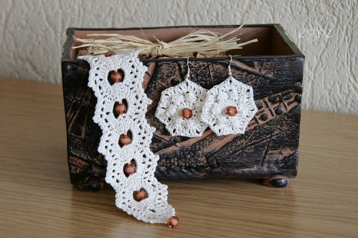 bracelet and earrings