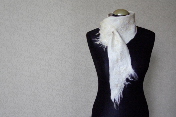 Veltas ringlets scarf