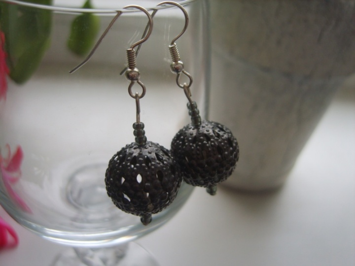 Simple earrings