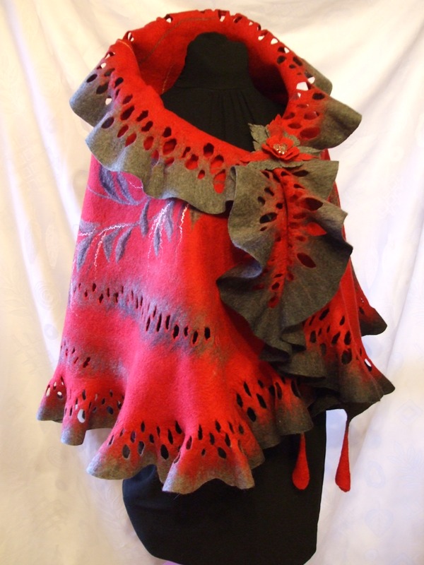 Red-gray woolen party