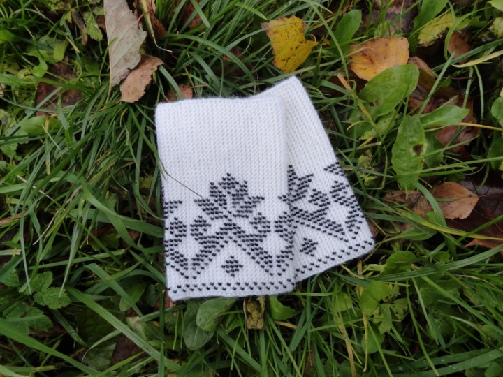 white wristlets