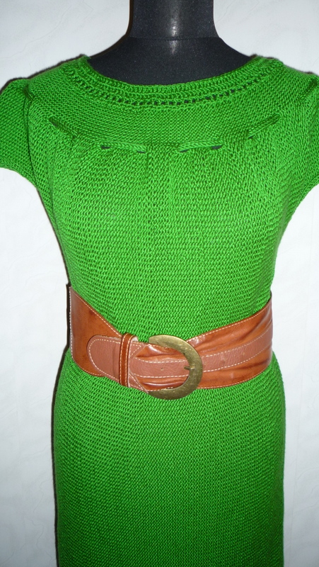 bright green dress picture no. 2