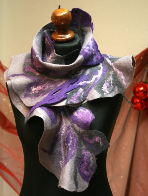 Scarves " violet flowering "