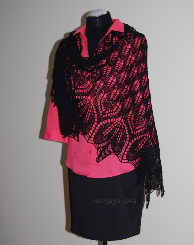 knitted scarf
