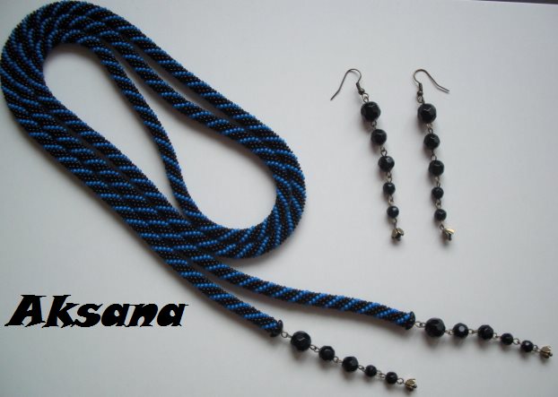 The blue-black stripes