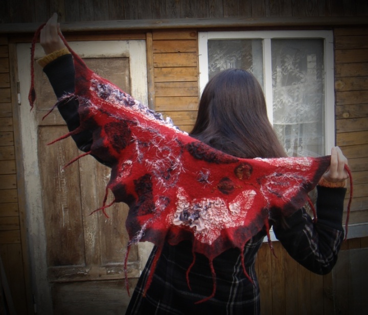 Marga gorgeous robe.