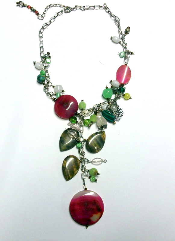 Colored stones play