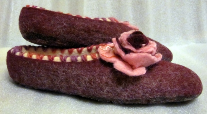Bordeaux with roses