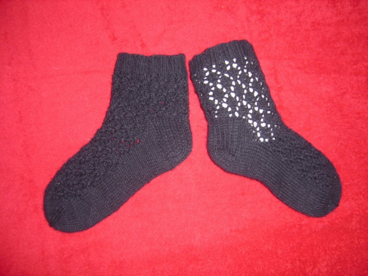 Knitted socks picture no. 2
