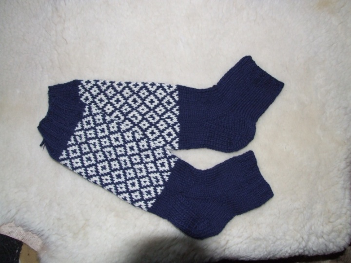 Patterned socks