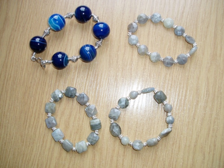 Labradorite, agate