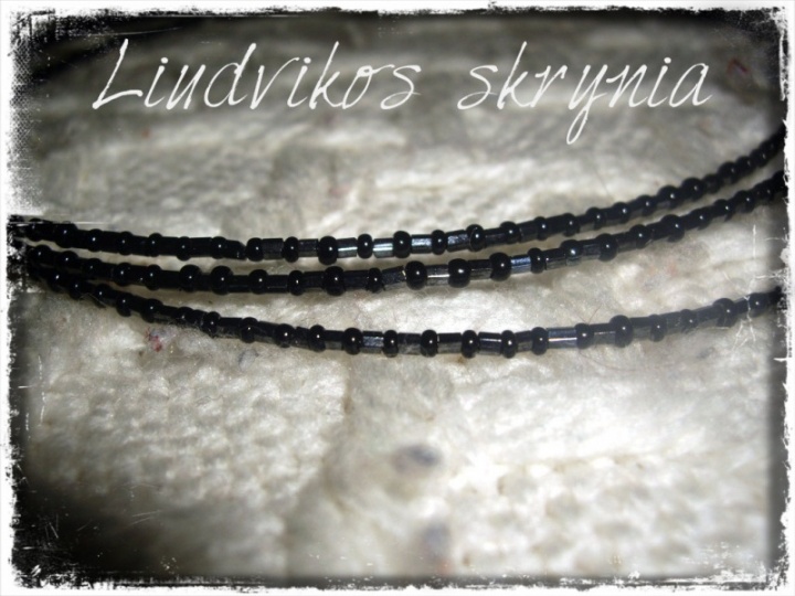 Neck decoration picture no. 2