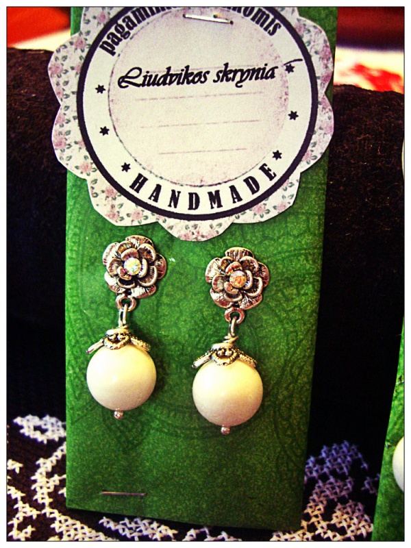 White coral earrings