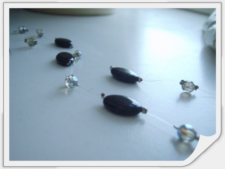 Necklaces " Elegance " picture no. 2