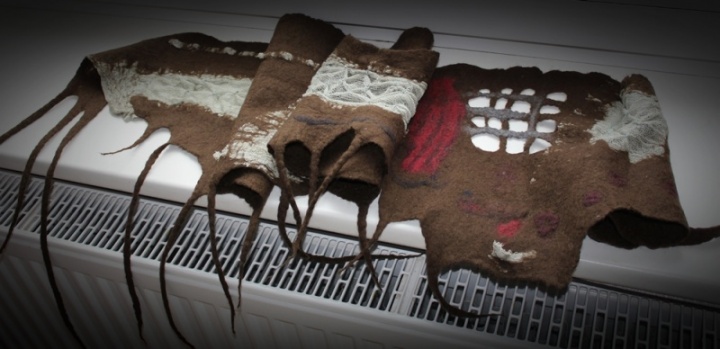 Brown scarf. picture no. 3