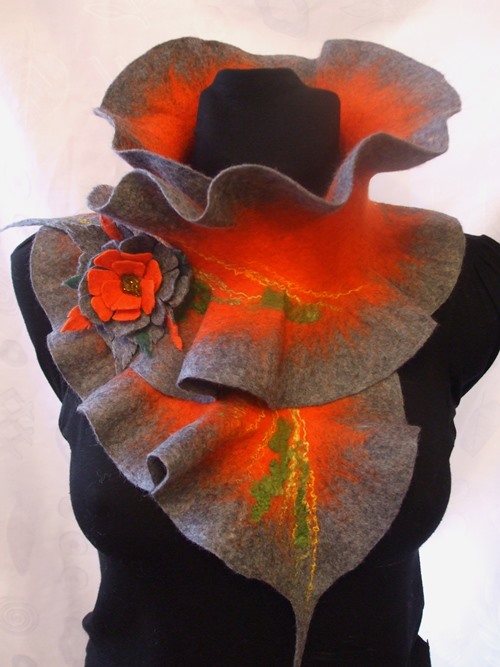 Gray-orange scarf picture no. 2