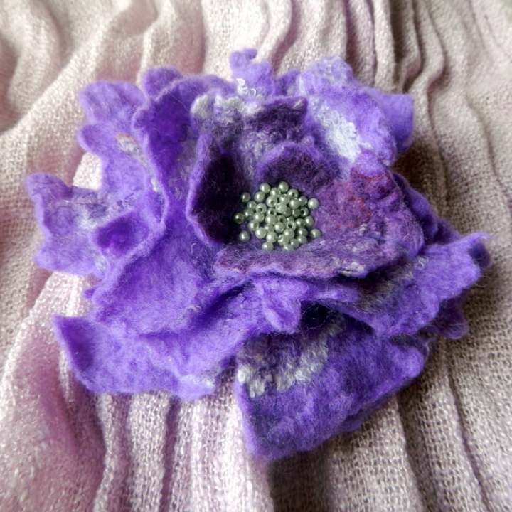 " Purple with pearls " picture no. 2