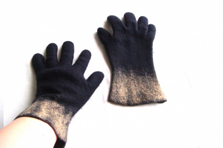Felt gloves. picture no. 2