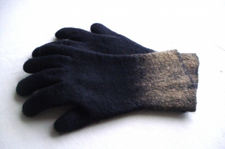 Felt gloves. picture no. 3