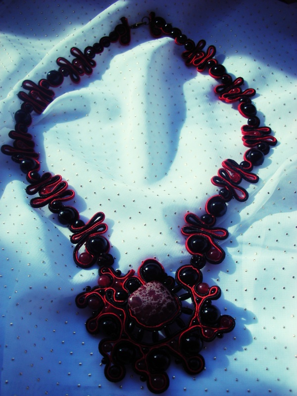 Bordo verinys