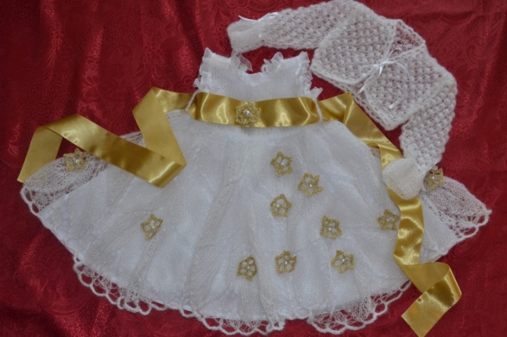 Christening dress picture no. 2