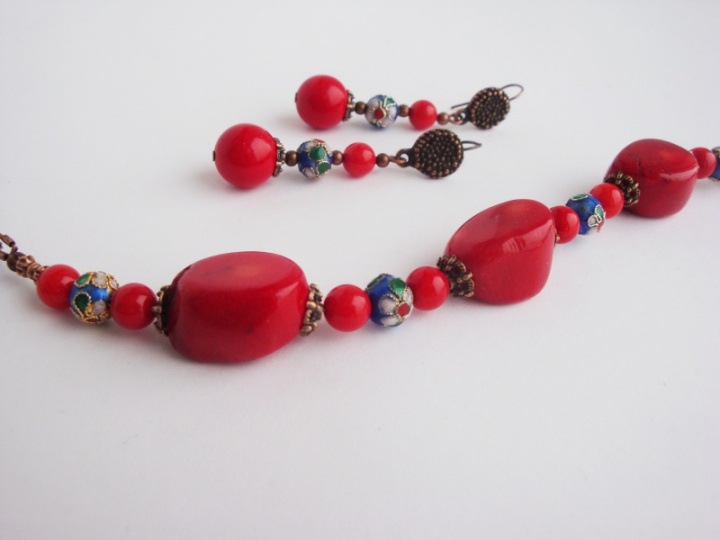 Red coral set picture no. 3
