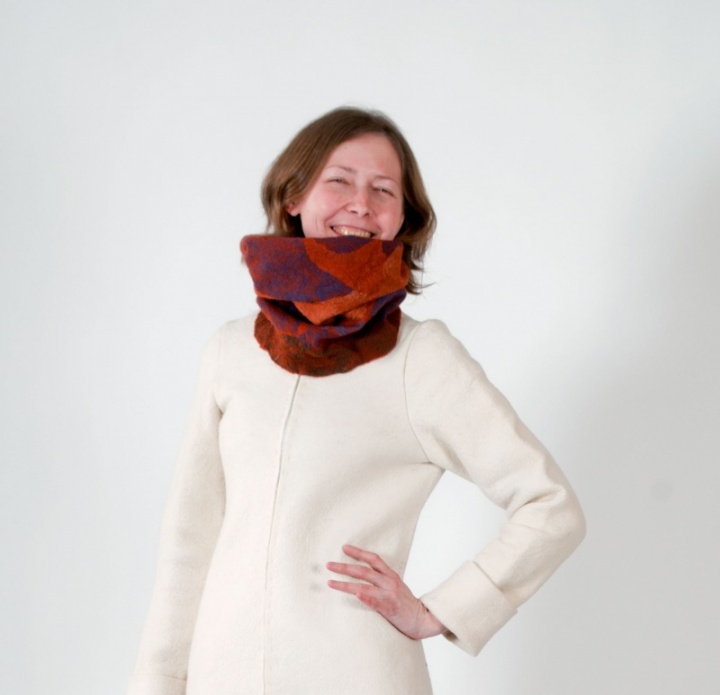 vernal endless scarf - sleeve picture no. 2