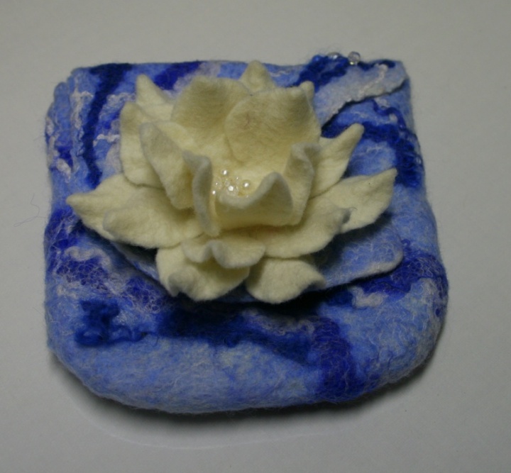Cosmetic " Water Lily "