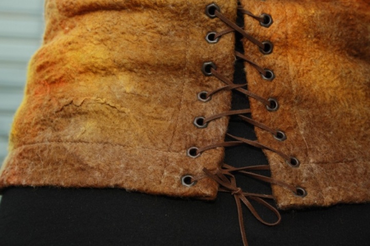 Steampunk inspired corset felting processes picture no. 3