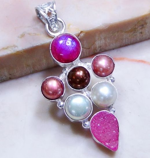 Pendant with semi-precious stones