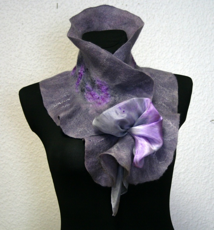 Scarf " violet gray "