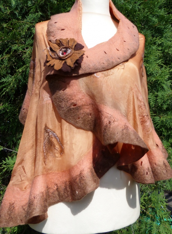 Persikas- Felted silk robe picture no. 2