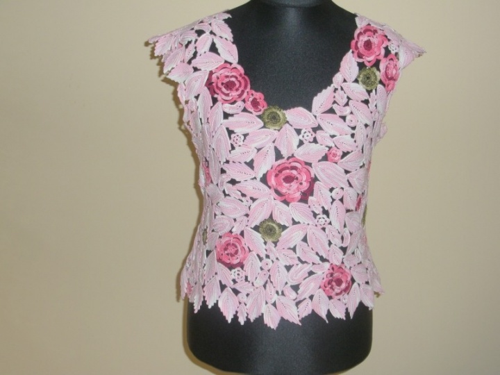 blouse roses
