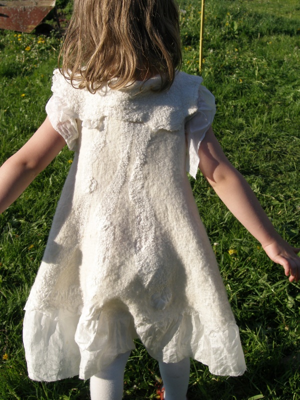 Baptismal dress picture no. 3