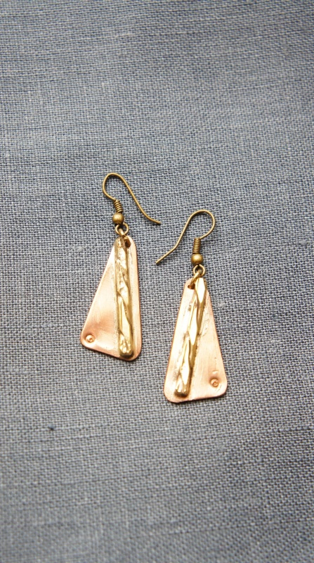 Earrings triangles