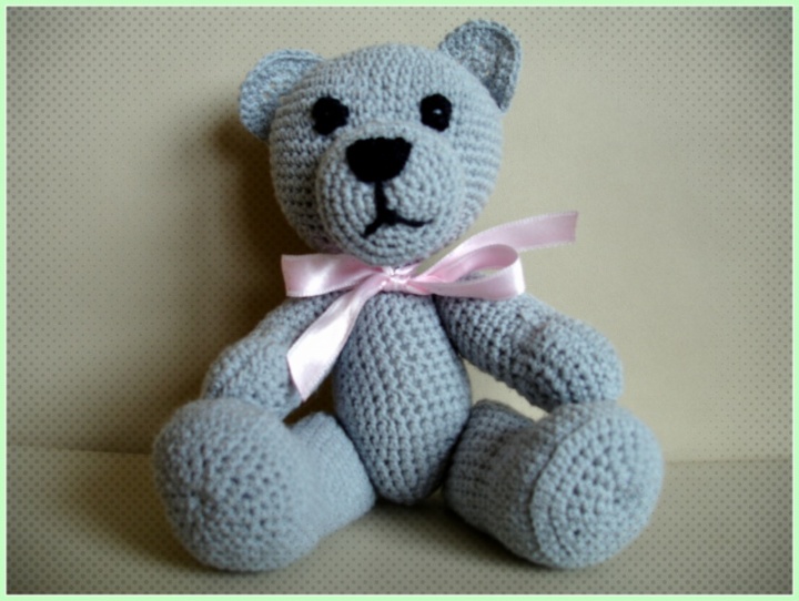 Amigurumi teddy bear