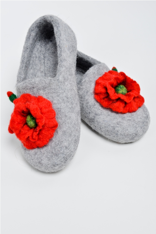 Gray with poppy picture no. 2