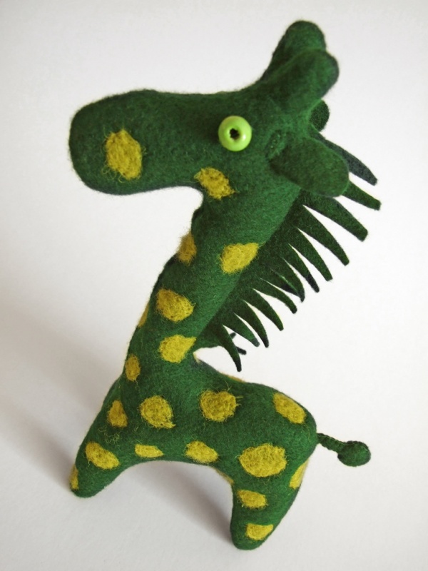 Green Giraffe picture no. 3
