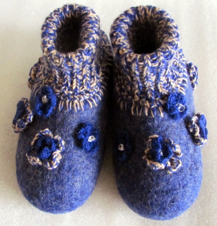 Blue with flowers, size 29.5 picture no. 2
