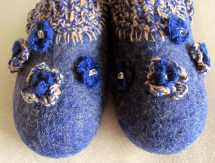 Blue with flowers, size 29.5 picture no. 3