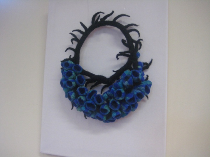 Necklace-Flowering corals picture no. 3