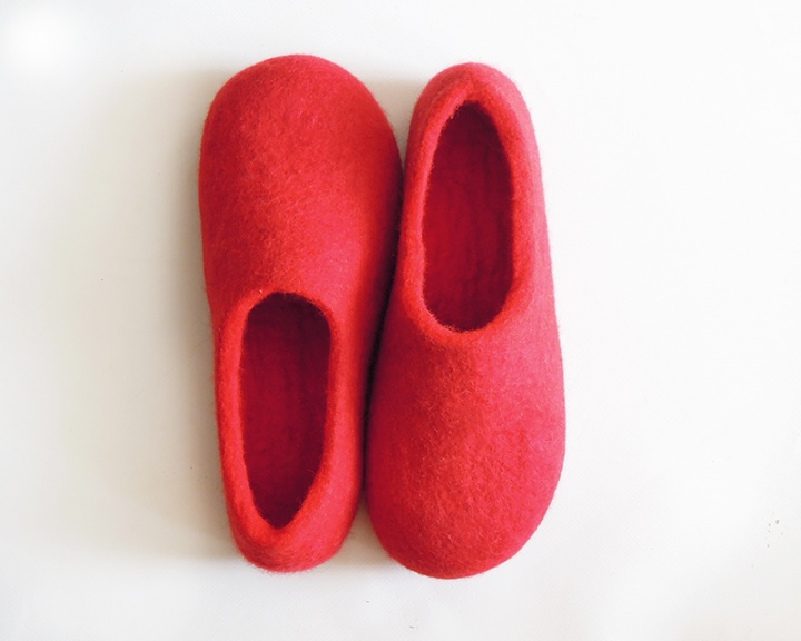 Red women