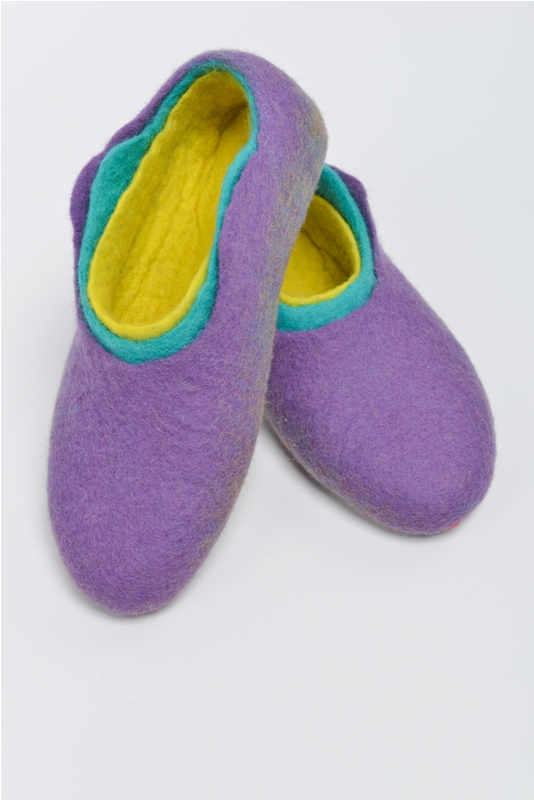 Violet-green-yellow