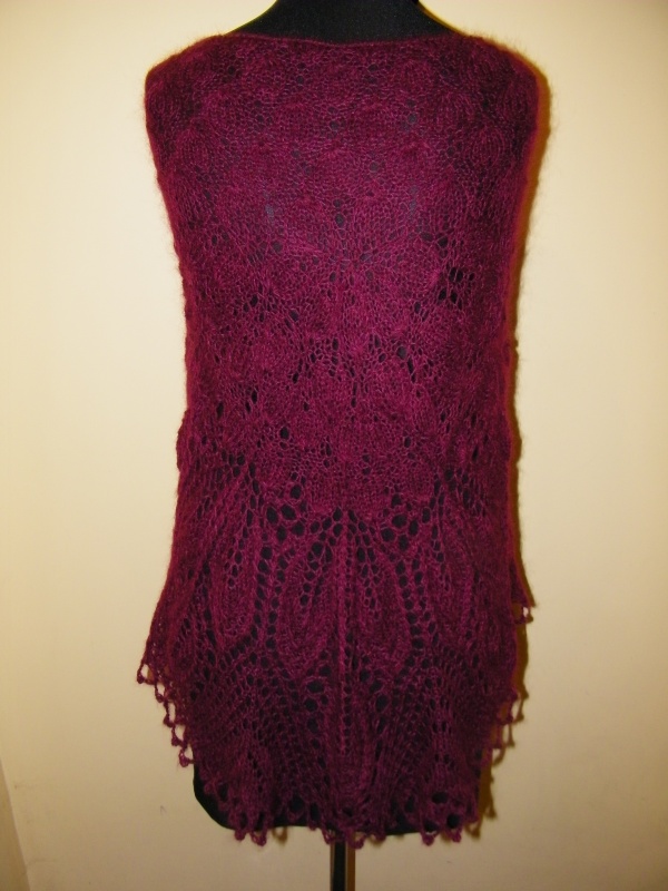 burgundy cloak picture no. 2