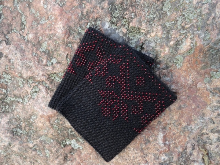 black wristlets