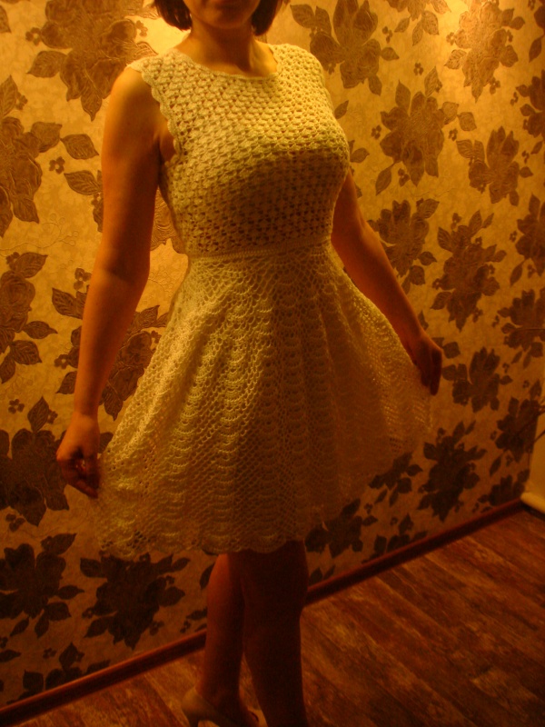A summer dress crocheted picture no. 2