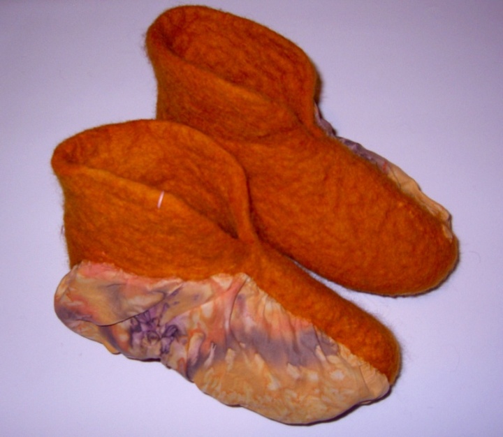 carrot boots with silk