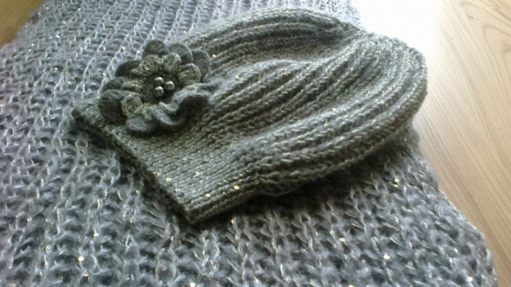 Grey beret picture no. 2